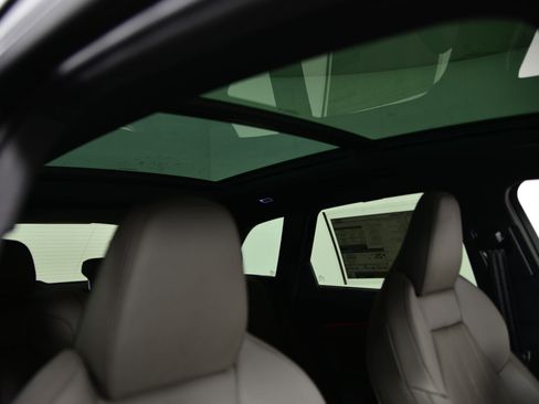 New 2025 Audi Q5 Prestige image 12