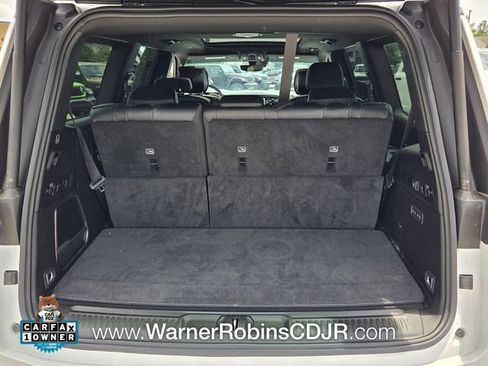 Used 2026 Jeep Grand Wagoneer Limited w/ Premium Group II AWD/4WD image 13