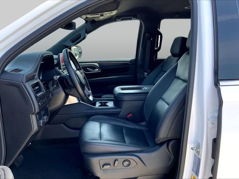Certified 2024 Chevrolet Tahoe LT RWD image 8