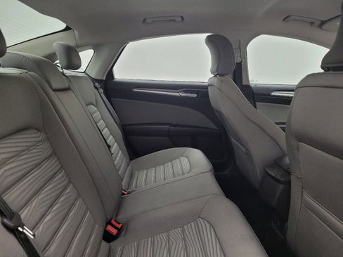 Used 2016 Ford Fusion S image 19