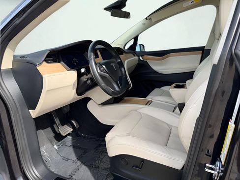 Used 2018 Tesla Model X P100D AWD/4WD image 17