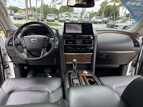 Used 2024 Nissan Armada SL w/ Captain's Chairs Package AWD/4WD image 36