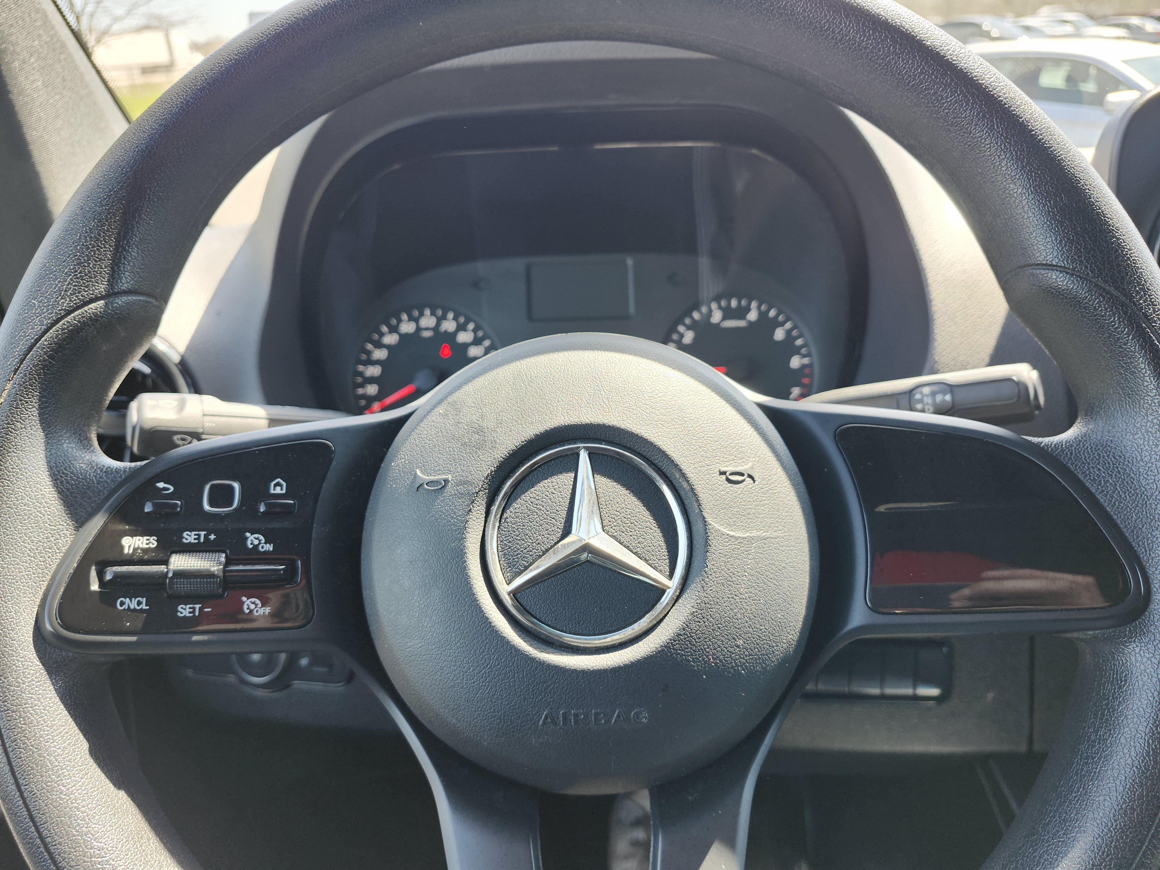 Used 2023 Mercedes-Benz Sprinter 2500 image 27