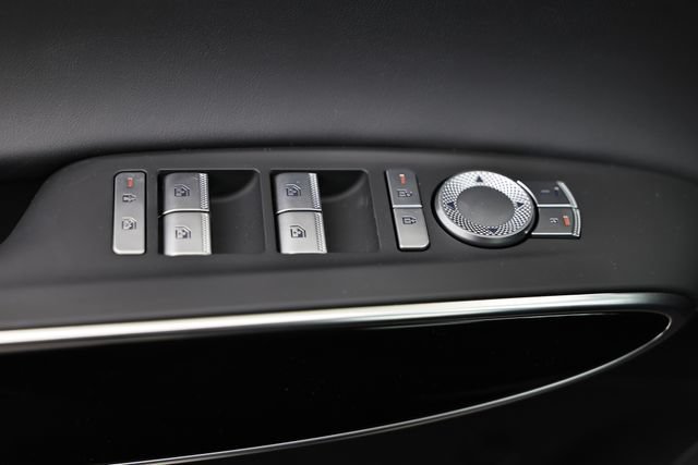 New 2026 Genesis GV70 2.5T AWD/4WD image 19