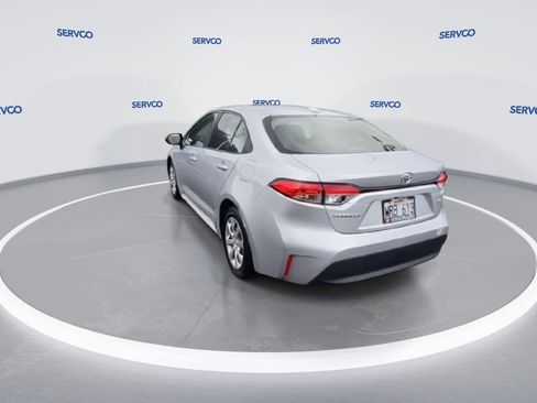 Used 2023 Toyota Corolla LE image 7