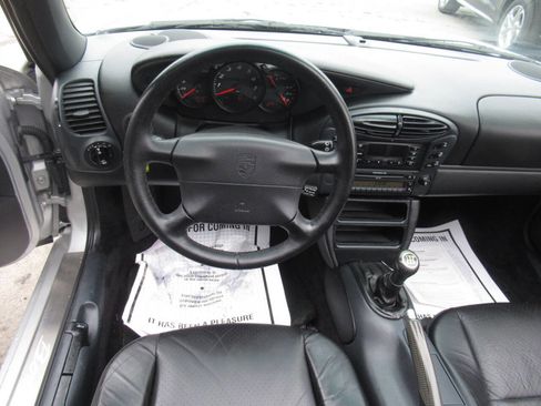 Used 1998 Porsche Boxster Base 2dr Convertible image 20