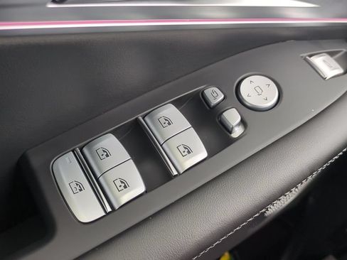 Used 2025 BMW XM AWD/4WD image 21