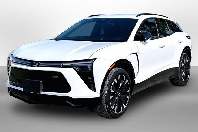 Certified 2024 Chevrolet Blazer EV RS AWD/4WD image 3