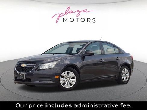 Used 2014 Chevrolet Cruze LS FWD image 1