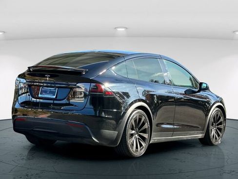 Used 2022 Tesla Model X image 7