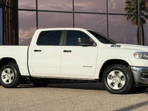 Used 2025 RAM 1500 Big Horn AWD/4WD image 16