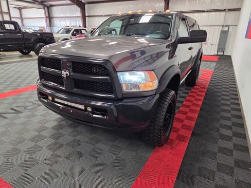 Used 2018 RAM 2500 Tradesman w/ Snow Chief Group image 22