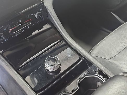 Used 2023 Jeep Grand Cherokee L Limited RWD image 24