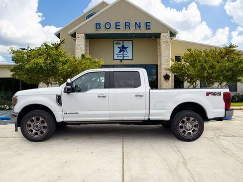 Used 2021 Ford F250 King Ranch w/ King Ranch Ultimate Package AWD/4WD image 2