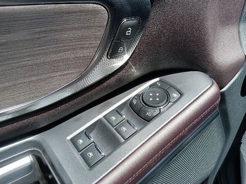 New 2026 Ford Expedition Platinum AWD/4WD image 12