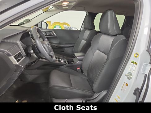 Used 2024 Mitsubishi Outlander ES AWD/4WD image 12