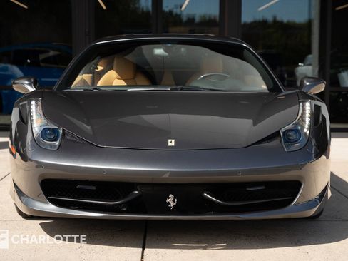 Used 2010 Ferrari 458 Italia Coupe image 4