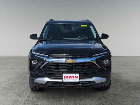 New 2026 Chevrolet TrailBlazer LT w/ LT Cold Weather Package AWD/4WD image 8