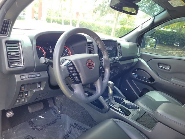 Used 2022 Nissan Frontier PRO-4X w/ Pro-4X Premium Package AWD/4WD image 16