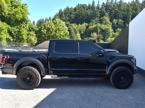 Used 2019 Ford F150 Raptor w/ Equipment Group 802A Luxury AWD/4WD image 6