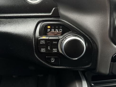 Used 2021 RAM 1500 Big Horn image 16