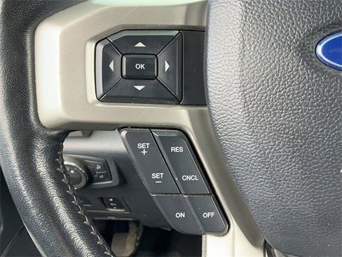 Used 2022 Ford F250 Lariat w/ Tremor Off-Road Package image 25