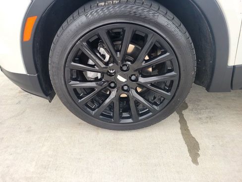 Used 2023 Cadillac XT4 Sport image 8