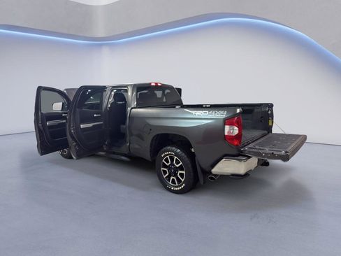 Used 2014 Toyota Tundra SR5 image 10