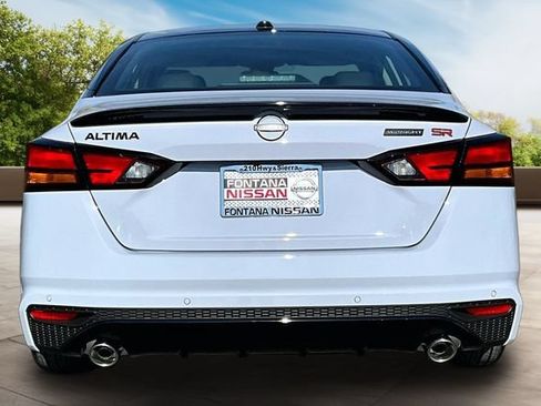 New 2026 Nissan Altima 2.5 SR w/ SR Midnight Edition Package FWD image 4