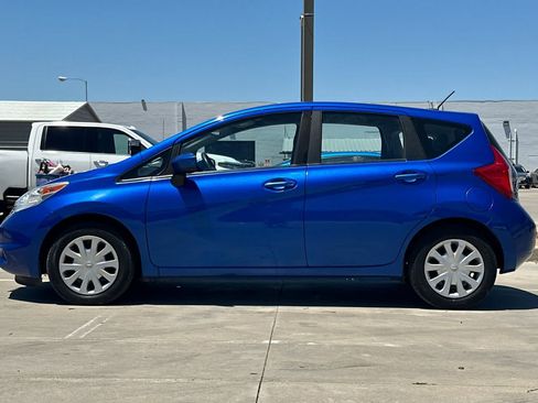 Used 2016 Nissan Versa Note SV FWD image 6