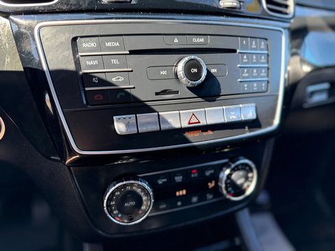 Used 2017 Mercedes-Benz GLE 350 4MATIC image 30