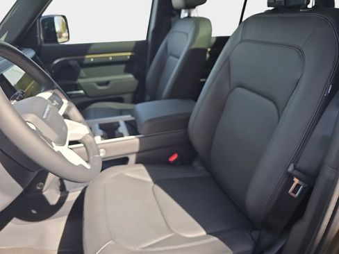 New 2026 Land Rover Defender 110 S AWD/4WD image 11