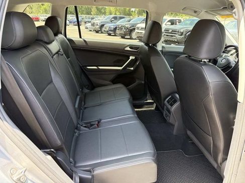 Used 2019 Volkswagen Tiguan SEL AWD/4WD image 20
