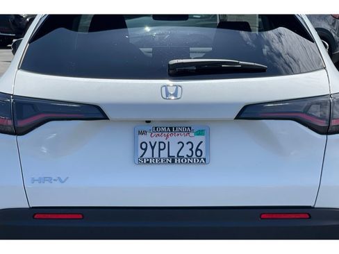 Used 2027 Honda HR-V LX image 15