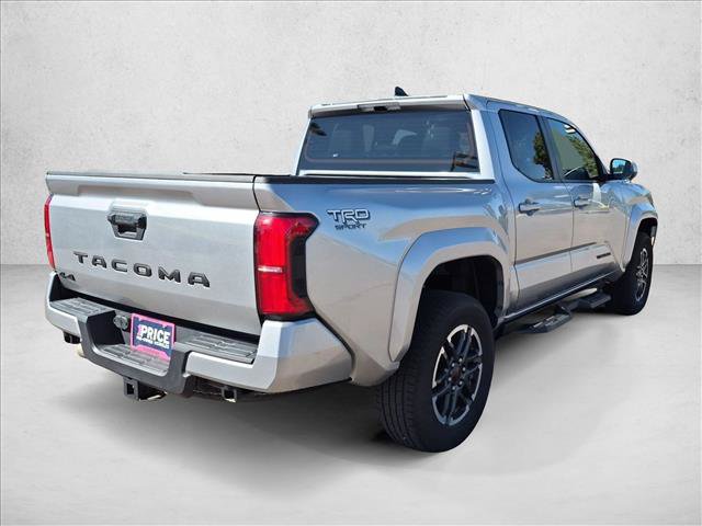 Used 2025 Toyota Tacoma TRD Sport AWD/4WD image 5