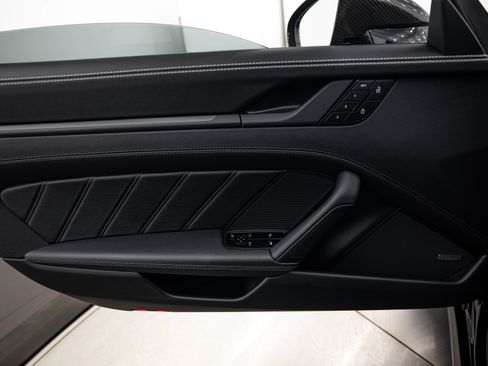 Certified 2026 Porsche 911 Carrera GTS RWD image 22