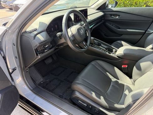 Used 2024 Honda Accord EX-L image 12