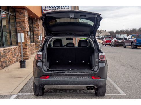 Used 2022 Jeep Compass Limited w/ Sun and Sound Group image 26