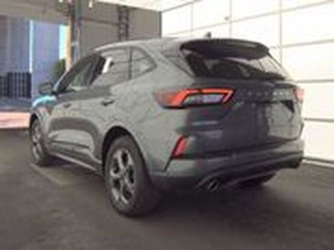 Used 2023 Ford Escape ST-Line AWD/4WD image 5