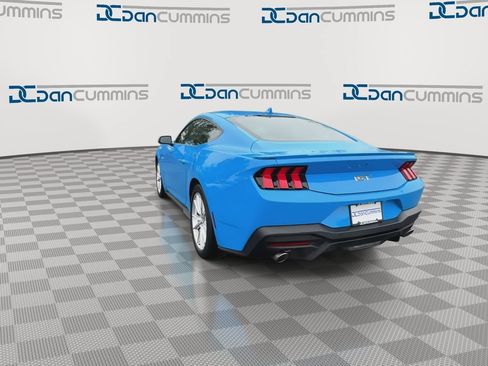 Used 2025 Ford Mustang GT Premium RWD image 6