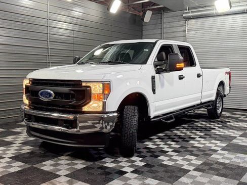 Used 2022 Ford F250 XL w/ Power Equipment Group image 39