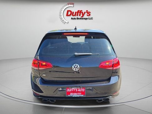 Used 2016 Volkswagen Golf R 4-Door AWD/4WD image 19