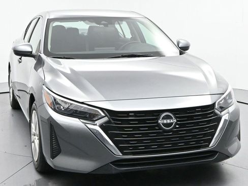 Used 2024 Nissan Sentra S FWD image 2