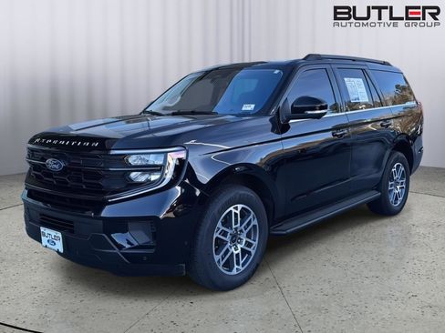 Certified 2025 Ford Expedition Active image 1