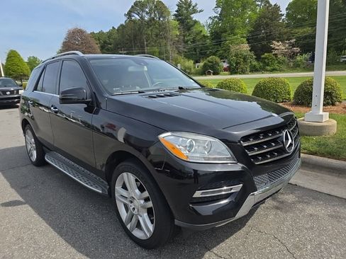 Used 2013 Mercedes-Benz ML 350 4MATIC image 2