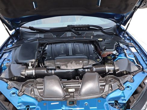 Used 2013 Jaguar XF R RWD image 48