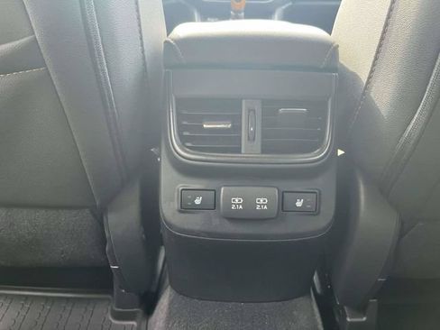 Used 2022 Subaru Outback Wilderness AWD/4WD image 13
