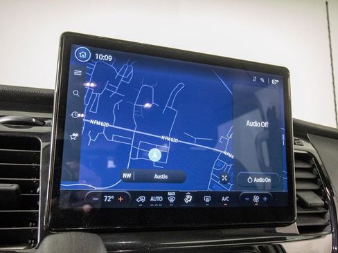 Used 2024 Ford Transit 350 XLT image 22