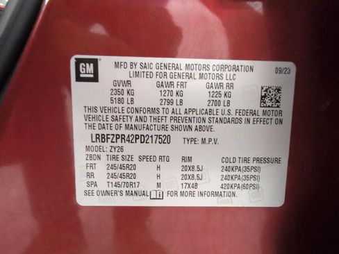 Certified 2023 Buick Envision Essence w/ Sport Touring Package AWD/4WD image 27