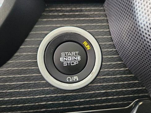 Used 2021 RAM 1500 Limited w/ Night Edition image 15